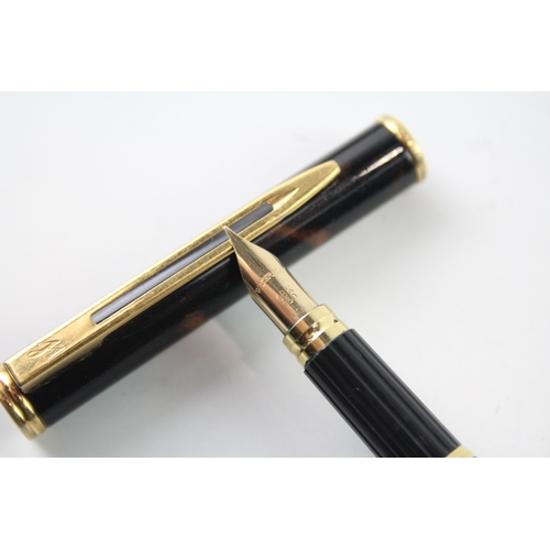 493 - Vintage Waterman Executive Brown Lacquer Fountain Pen w/ 18ct Gold Nib WRITING