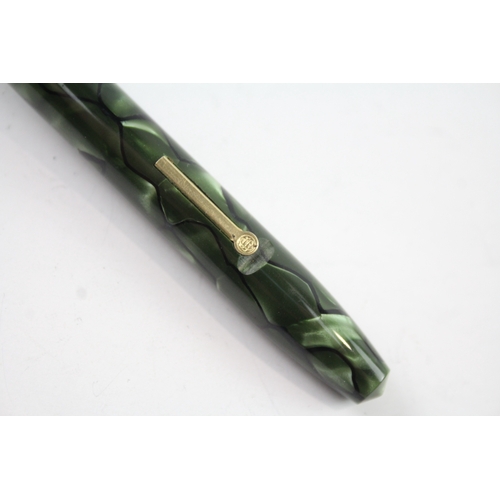 495 - Vintage Conway Stewart 15 Green Cased Fountain Pen w/ 14ct Gold Nib WRITING