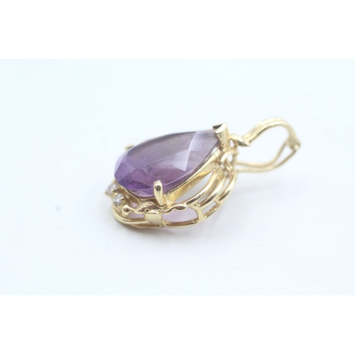 112 - 14ct gold amethyst pendant (3.2g)