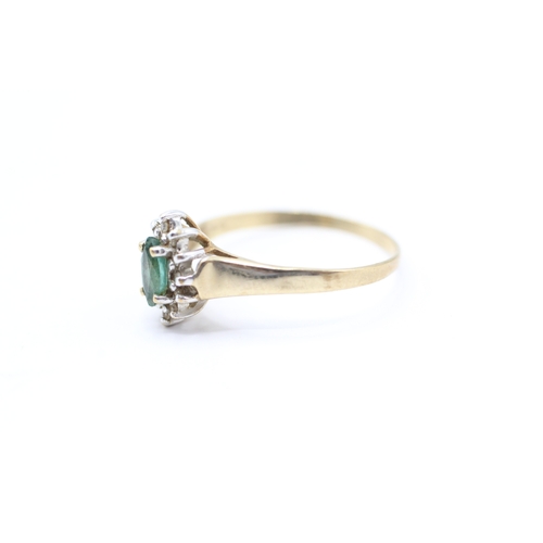 117 - 9ct gold emerald & diamond cluster dress ring (1.4g) Size N