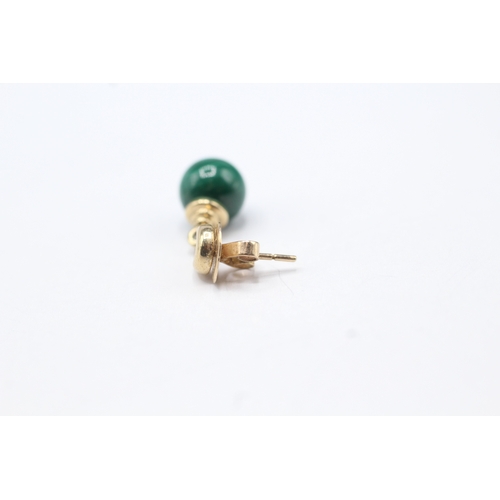 42 - 9ct gold malachite drop earrings (4.7g)