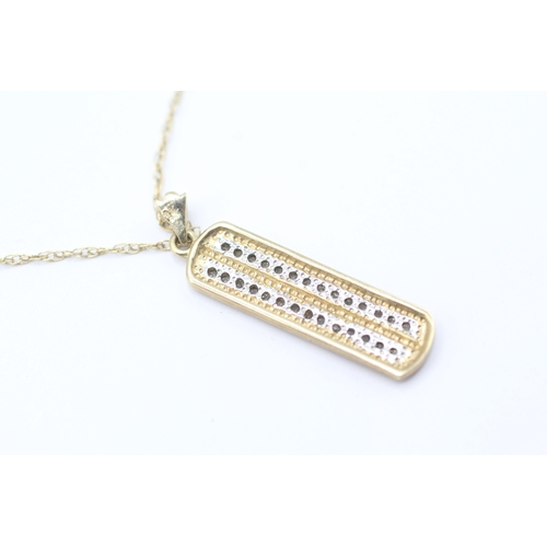 53 - 9ct gold diamond pendant necklace (2.4g)