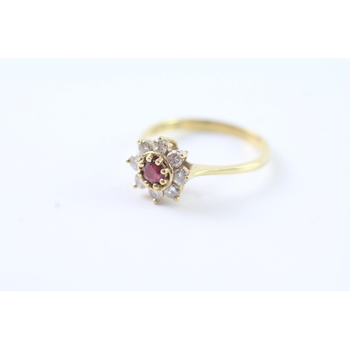 96 - 18ct gold diamond & ruby cluster ring (2.6g) Size M 1/2