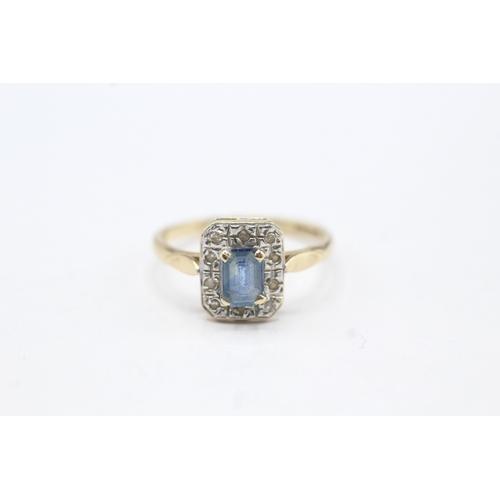 118 - 9ct gold sapphire cushion set & diamond cluster dress ring (2.1g) Size N