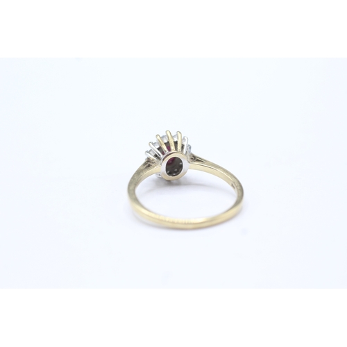 120 - 9ct gold diamond & ruby dress ring (2.7g) Size P