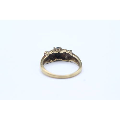 130 - 9ct gold sapphire & diamond dress ring (2.6g)