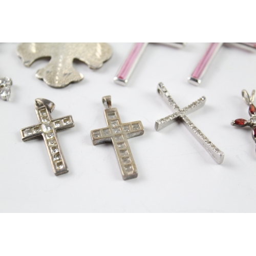 272 - Collection of Sterling Silver Cross Pendants inc. Gemstone, Etched x 10 48g