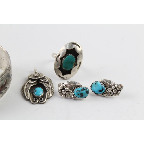 293 - Collection of Sterling Silver Native Jewellery inc. Richard Begay x 4 37g