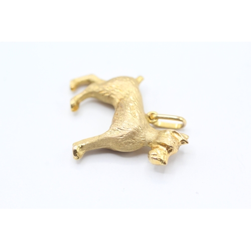 32 - 9ct gold vintage terrier dog pendant (1.2g)