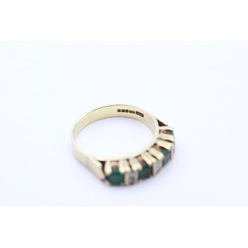 4 - 18ct gold emerald & diamond half eternity ring (5.1g) Size N 1/2