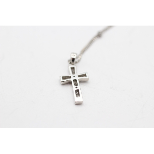 41 - 9ct white gold diamond cross pendant necklace (1.6g)