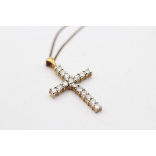 44 - 9ct rose gold diamond cross pendant necklace (2.1g)