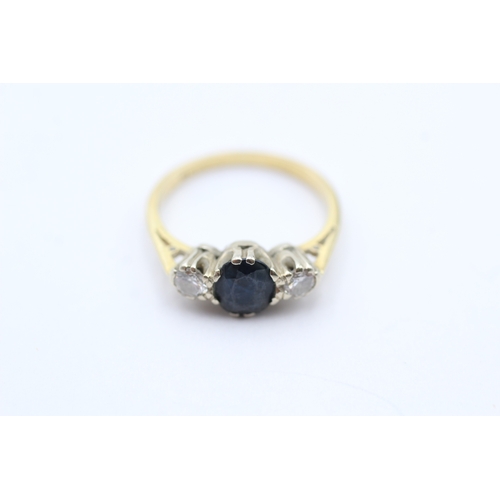 47 - 18ct gold vintage sapphire & diamond trilogy ring (2.6g) Size J