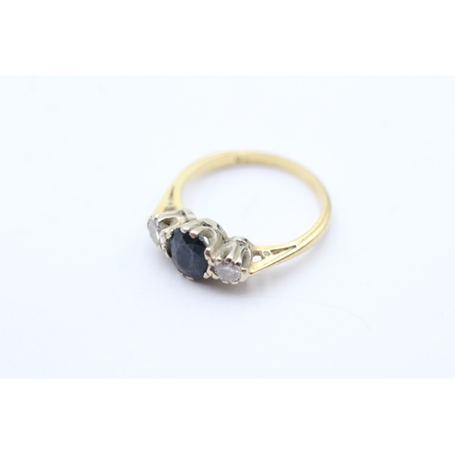 47 - 18ct gold vintage sapphire & diamond trilogy ring (2.6g) Size J