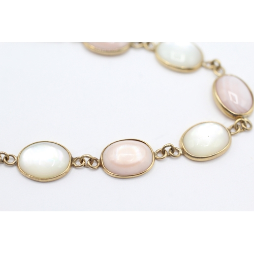 50 - 9ct gold vari-hue mother of pearl bracelet (4.3g)