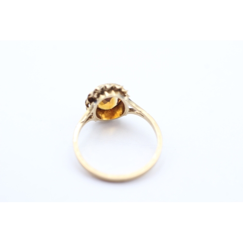 58 - 9ct gold citrine dress ring (2.4g) Size P