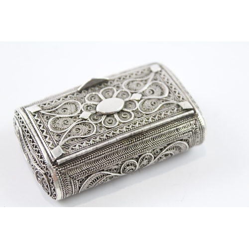 358 - Antique / Vintage .930 Silver Filigree Snuff / Trinket Box (41g)