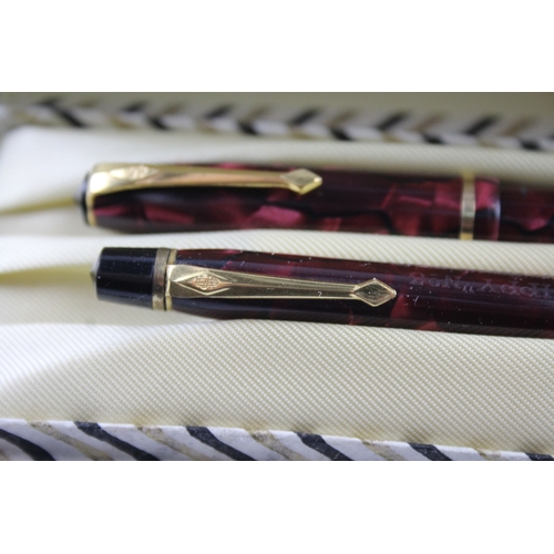 496 - Vintage Conway Stewart 15 Red Fountain Pen w/ 14ct Gold Nib WRITING Boxed