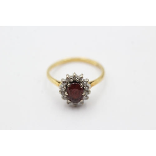 107 - 9ct gold vintage garnet & diamond closer ring (2.9g) Size K 1/2