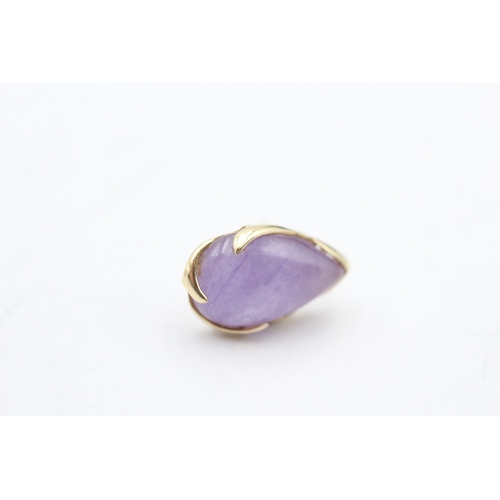 112 - 14ct gold cabochon cut lavender jade earrings (3.5g)