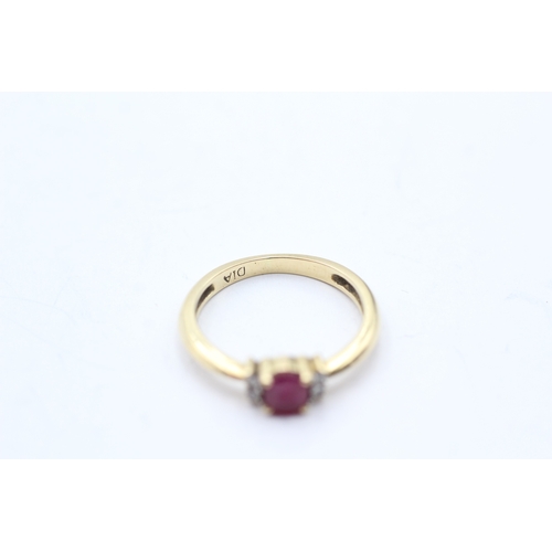 150 - 18ct gold ruby & diamond dress ring (2.5g) Size J