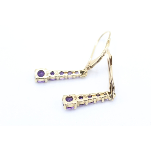 160 - 9ct gold graduated amethyst drop earrings (1.5g)