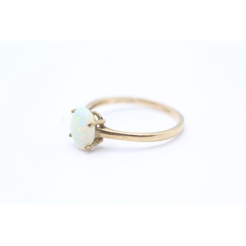 178 - 9ct gold opal dress ring (1.2g) Size N