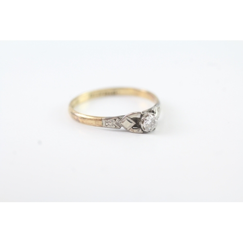 193 - 18ct gold + platinum diamond solitaire dress ring (1.8g) Size N