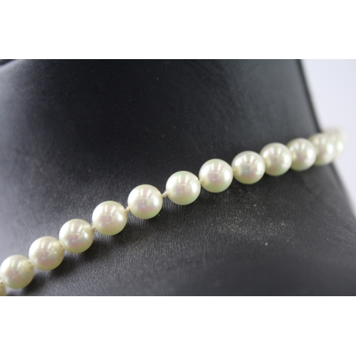 206 - Christian Dior Simulated Pearl Necklace 23g