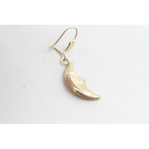 25 - 9ct gold crescent drop earring (1.1g)