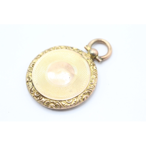 29 - 9ct gold picture locket (3.4g)