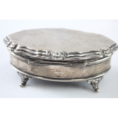 319 - Antique Hallmarked 1913 Birmingham Sterling Silver Jewellery / Trinket Box 195g