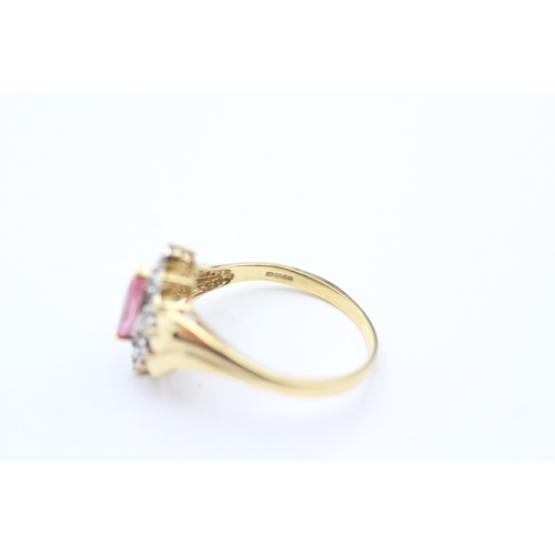 39 - 18ct gold diamond and pink gemstone ring (3.8g) Size T