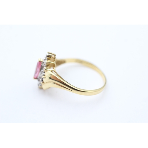 39 - 18ct gold diamond and pink gemstone ring (3.8g) Size T