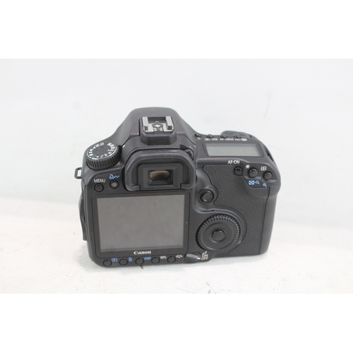 393 - Canon EOS 40D DSLR Digital Camera Body Only w/ Case