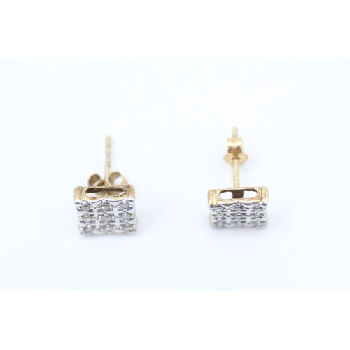 40 - 9ct gold diamond stud earrings (1.5g)