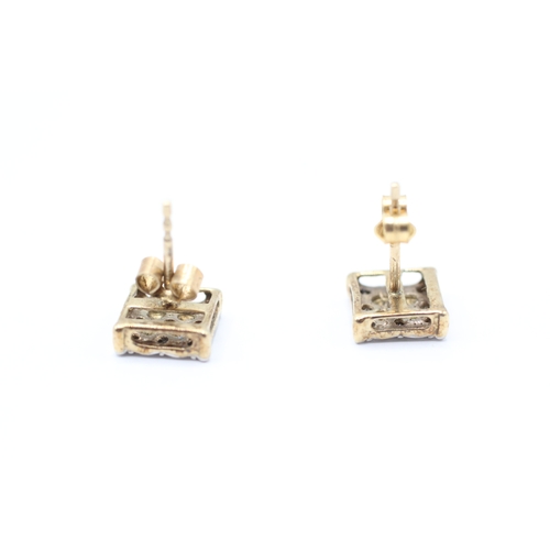 40 - 9ct gold diamond stud earrings (1.5g)