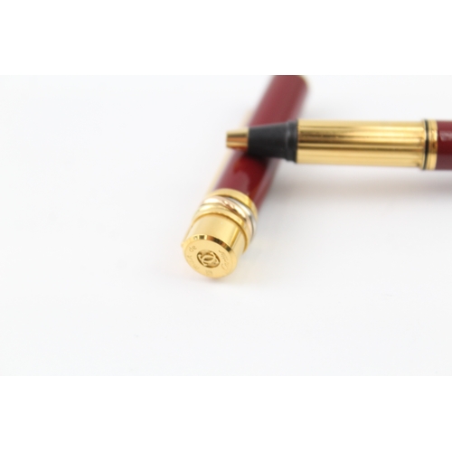 432 - Vintage Must De Cartier Red Lacquer & Gold Plated Rollerball / Ballpoint Pen