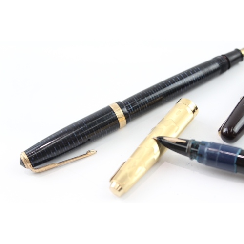 433 - 4 x Assorted Vintage Fountain Pens w/ 14ct Gold Nibs Inc Parker, Vaccumatic Etc