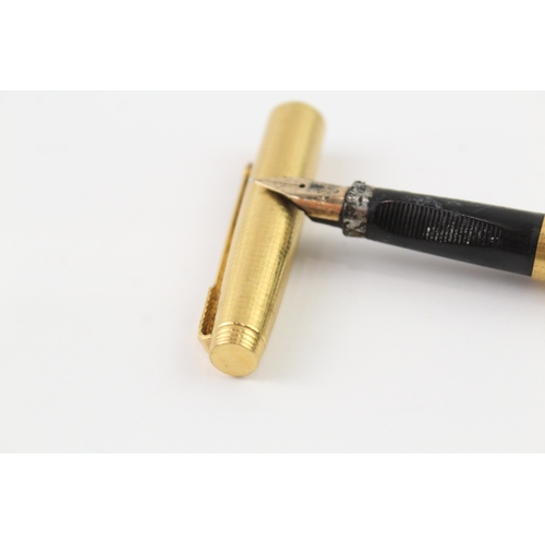 438 - Vintage Parker 75 Gold Plated Fountain Pen w/ 14ct Gold Nib WRITING