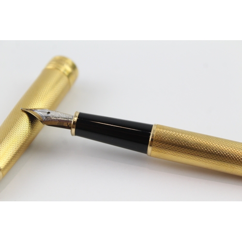 439 - Montblanc Meisterstuck Gold Plated Fountain Pen w/ 18ct White Gold Nib WRITING