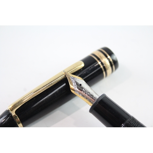 449 - Montblanc Meisterstuck No.146 Black Fountain Pen w/ 14ct White Gold Nib WRITING