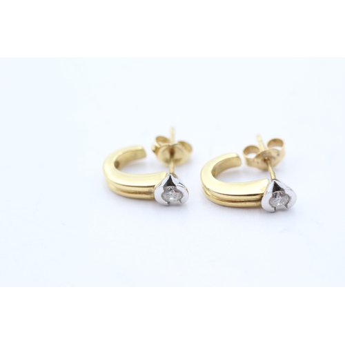 92 - 18ct gold diamond earrings (3.5g)