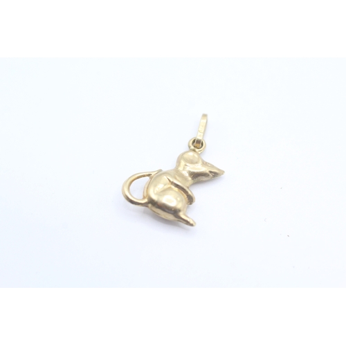 99 - 9ct gold mouse charm (0.4g)