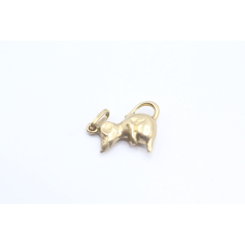 99 - 9ct gold mouse charm (0.4g)