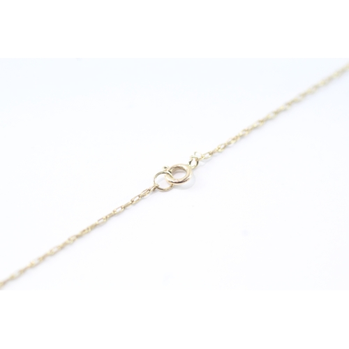 111 - 9ct gold diamond single stone pendant necklace (1.1g)