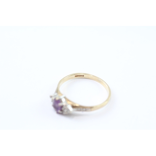 154 - 9ct gold cubic zirconia and amethyst set ring (1.8g) Size P