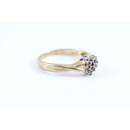 179 - 9ct gold diamond cluster dress ring (2.6g) Size N