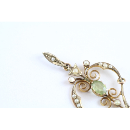 31 - 9ct gold split pearl & peridot lavaliere pendant (2.1g)