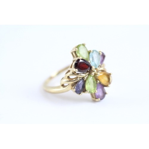 32 - 9ct gold multi-gemstone cluster ring (3.5g) Size M